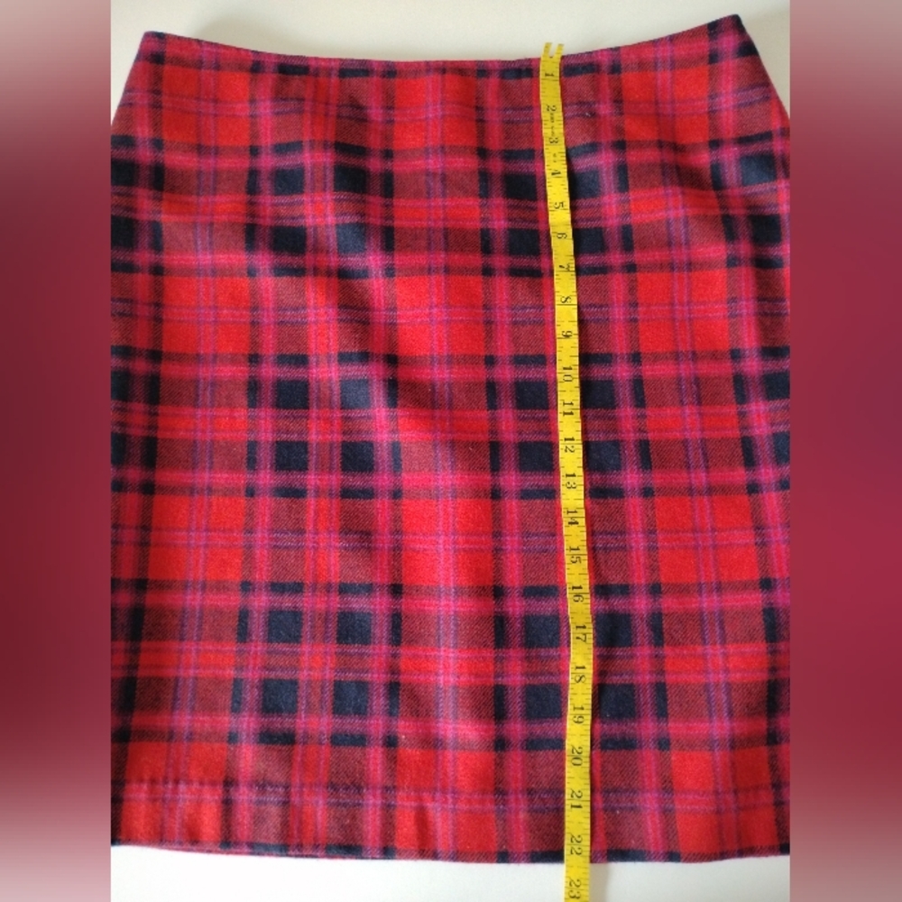 Talbots Wool Blend Plaid Pencil Skirt Red Pink Blue Plaid Holiday Colorful Sz 16 - Picture 15 of 16